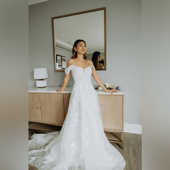 Stella York 7447 - Picture 3 of 14